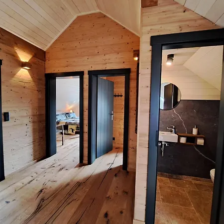 Ferienhaus Alte Provinz Ruhige Zentrale Lage
