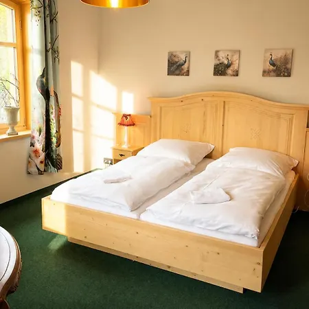 Alte Provinz Ruhige Zentrale Lage Ferienhaus Kromlau