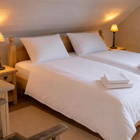 Ferienhaus Alte Provinz Ruhige Zentrale Lage Kromlau