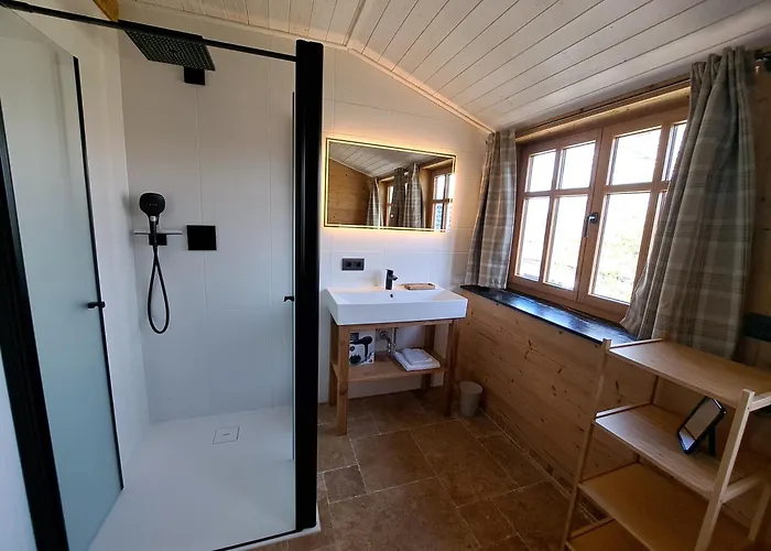 Alte Provinz Ruhige Zentrale Lage