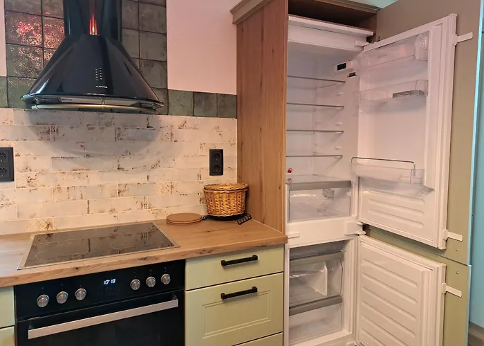 Alte Provinz Ruhige Zentrale Lage * Kromlau