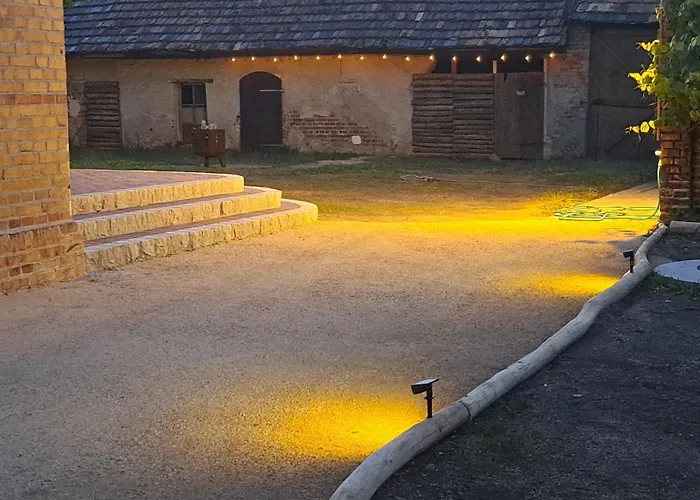 Alte Provinz Ruhige Zentrale Lage * Kromlau